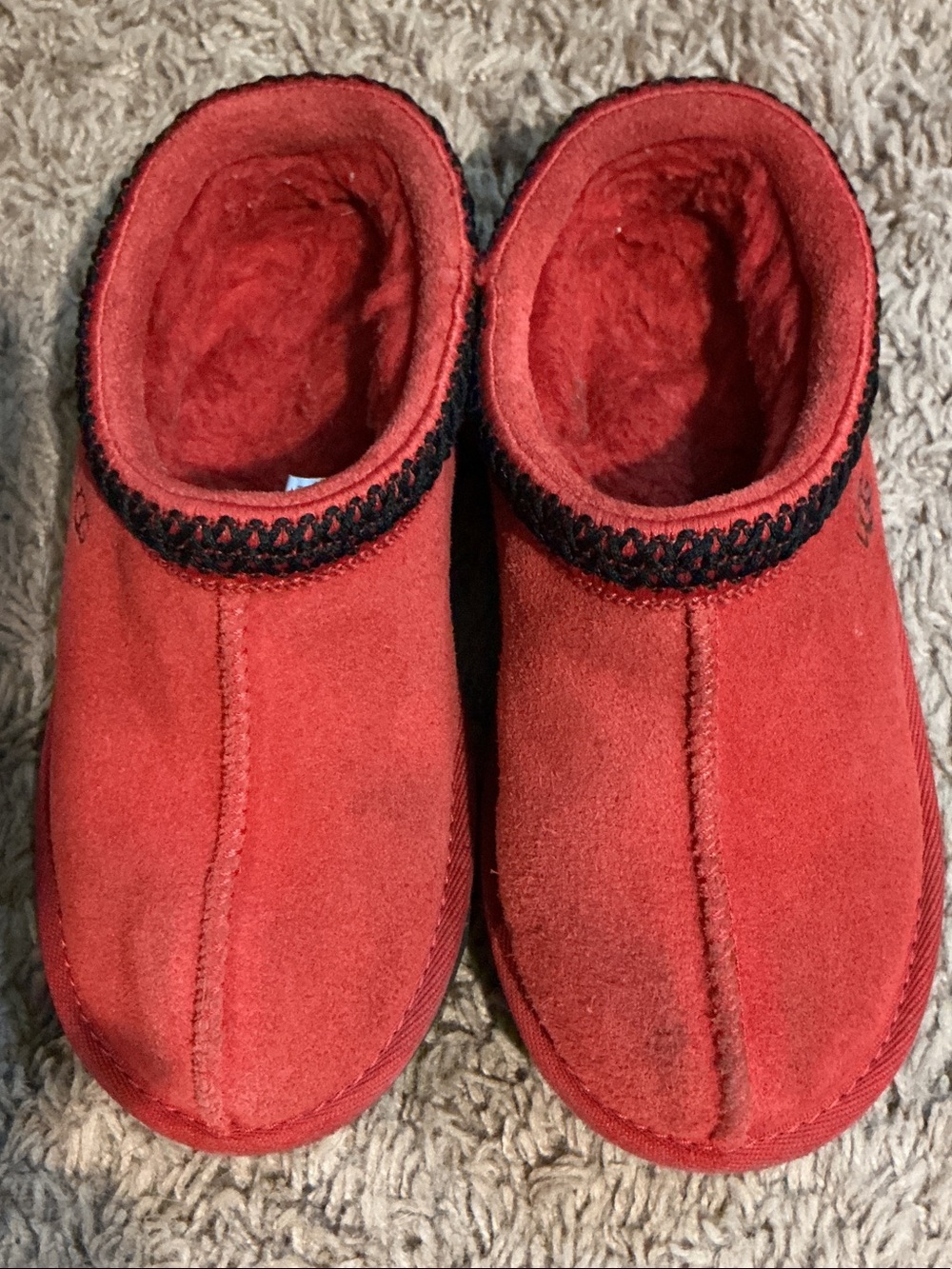 EUC UGG Tasman ll Slipper